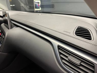 Genesis G70 2018 года, 150 000 км - вид 22