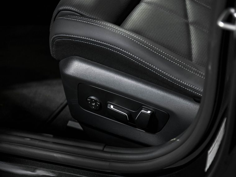 BMW 5 серия 2024 года, 8 594 км - вид 16