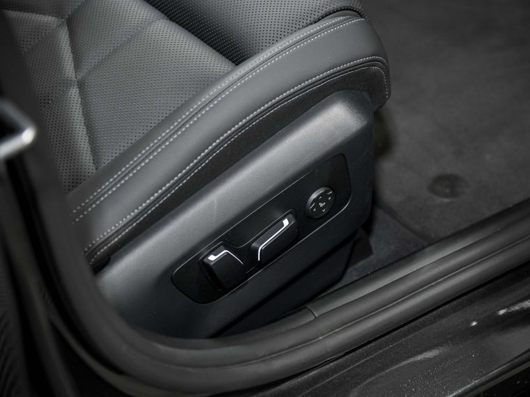 BMW 5 серия 2024 года, 8 594 км - вид 19