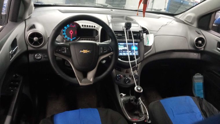 Chevrolet Aveo 2014 года, 175 440 км - вид 5