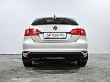 Volkswagen Jetta 2012 года, 91 783 км - вид 5