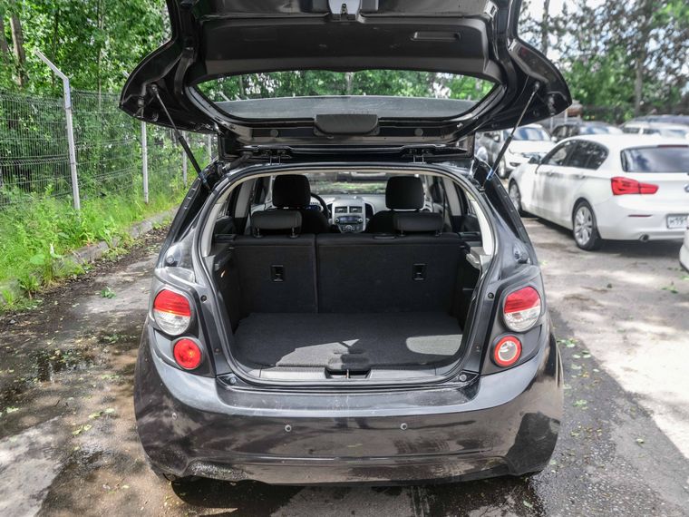 Chevrolet Aveo 2014 года, 200 469 км - вид 12