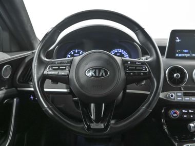 KIA Stinger 2019 года, 98 509 км - вид 9