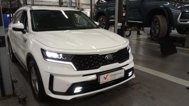 KIA Sorento 2021 года, 74 400 км - вид 3