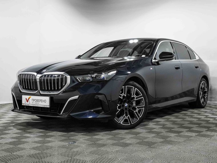 BMW 5 серия 2024 года, 4 536 км - вид 3