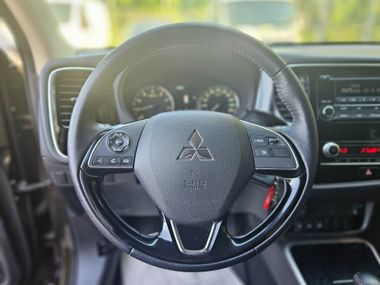 Mitsubishi Outlander 2020 года, 102 442 км - вид 11