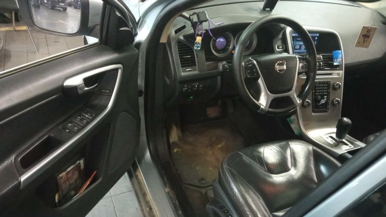 Volvo XC60 2011 года, 297 590 км - вид 5