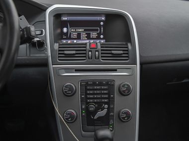 Volvo XC60 2011 года, 297 590 км - вид 7