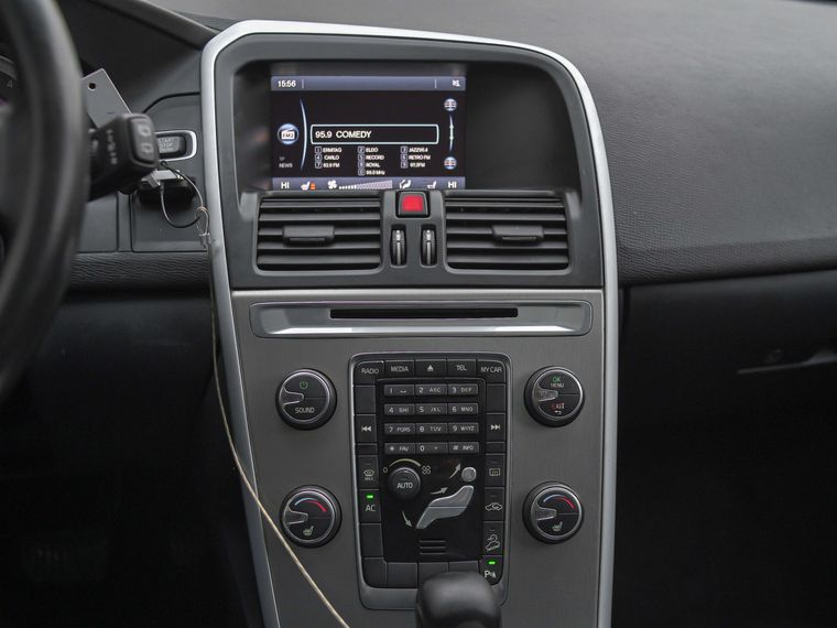 Volvo XC60 2011 года, 297 590 км - вид 7