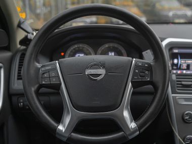 Volvo XC60 2011 года, 297 590 км - вид 6