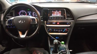 Hyundai Sonata 2019 года, 271 580 км - вид 64