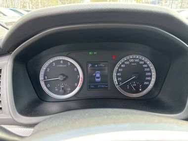 Hyundai Sonata 2019 года, 271 580 км - вид 8