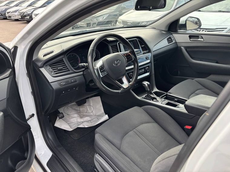 Hyundai Sonata 2019 года, 271 580 км - вид 16