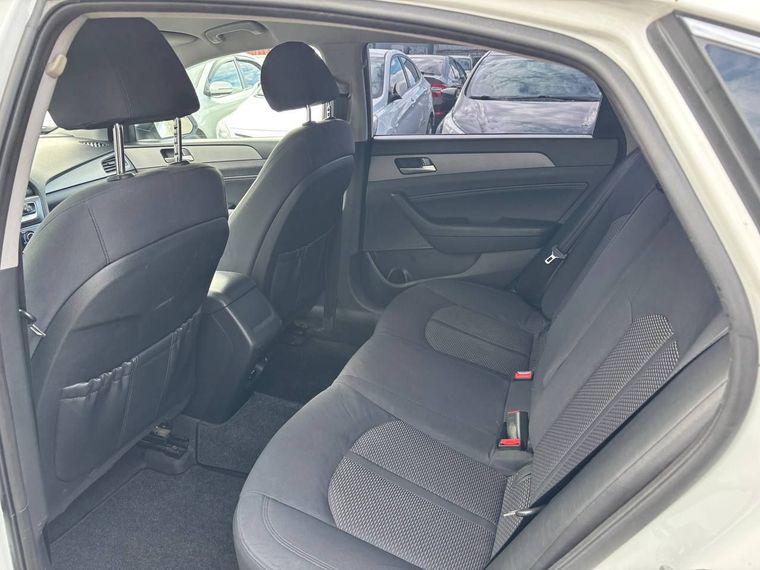 Hyundai Sonata 2019 года, 271 580 км - вид 17