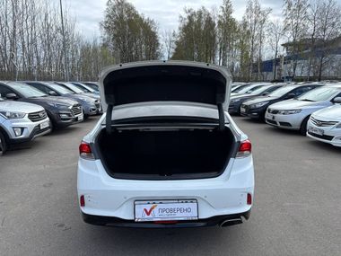 Hyundai Sonata 2019 года, 271 580 км - вид 18