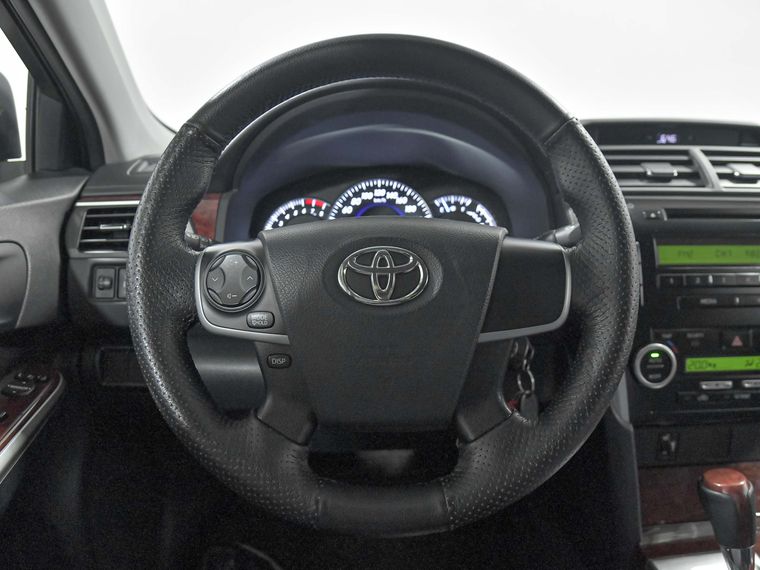 Toyota Camry 2013 года, 214 990 км - вид 9