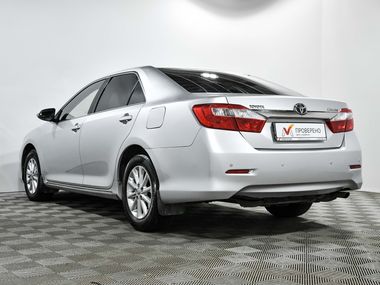 Toyota Camry 2013 года, 214 990 км - вид 6