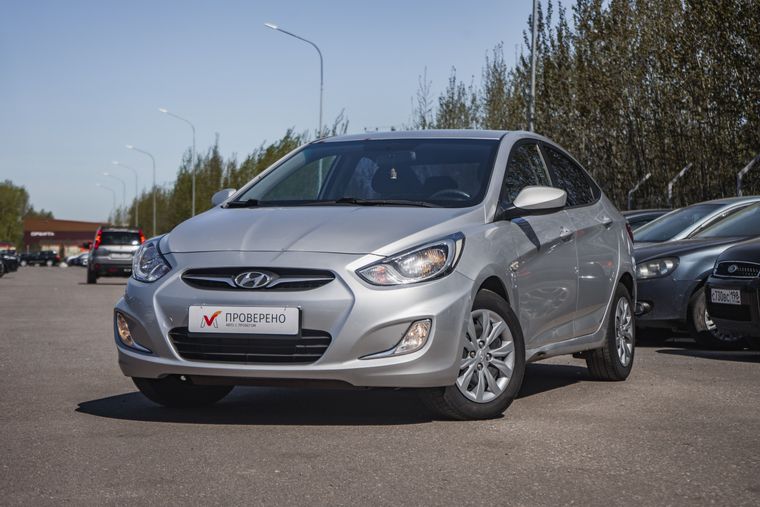 Hyundai Solaris 2012 года, 182 566 км - вид 8