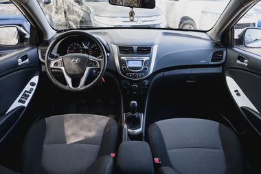 Hyundai Solaris 2012 года, 182 566 км - вид 20