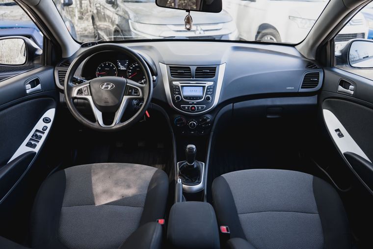 Hyundai Solaris 2012 года, 182 566 км - вид 20