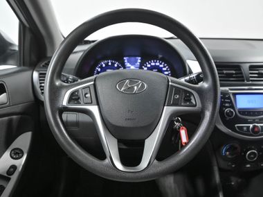 Hyundai Solaris 2012 года, 182 566 км - вид 8