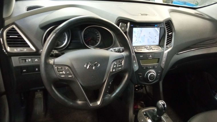 Hyundai Santa Fe 2014 года, 57 042 км - вид 5