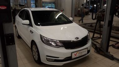 KIA Rio 2017 года, 75 863 км - вид 3