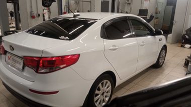 KIA Rio 2017 года, 75 863 км - вид 4