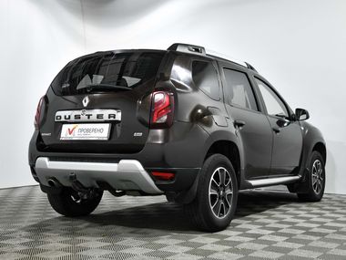 Renault Duster 2018 года, 153 968 км - вид 5