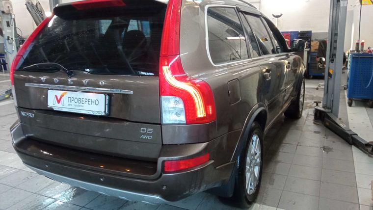 Volvo XC90 2012 года, 282 000 км - вид 3