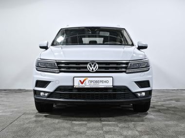 Volkswagen Tiguan 2019 года, 94 050 км - вид 4