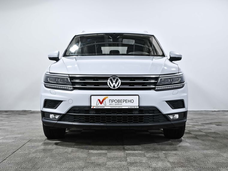 Volkswagen Tiguan 2019 года, 94 050 км - вид 3