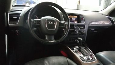 Audi Q5 2010 года, 138 254 км - вид 5