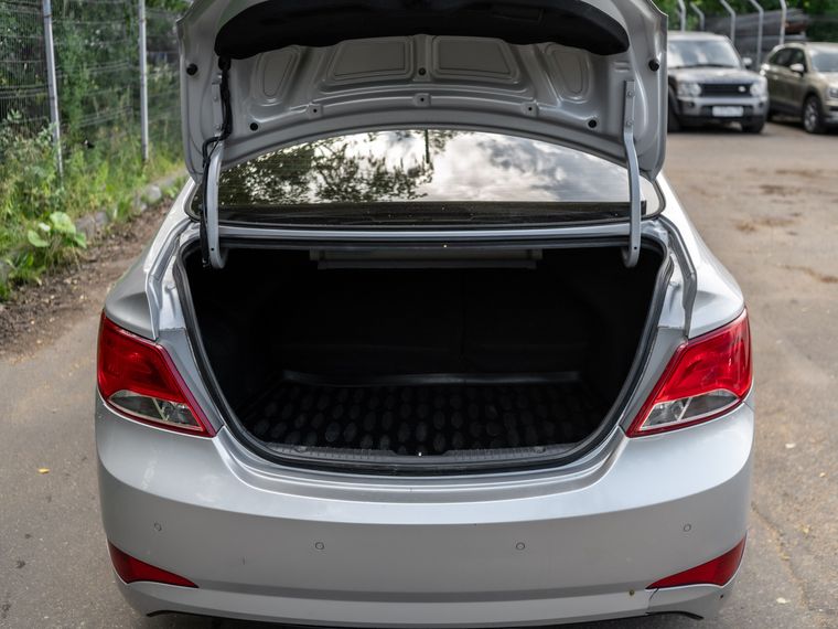 Hyundai Solaris 2015 года, 155 317 км - вид 14