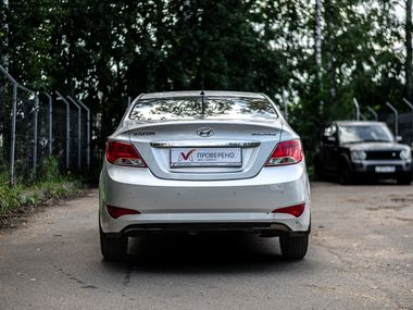 Hyundai Solaris 2015 года, 155 317 км - вид 4