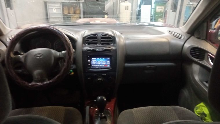 Hyundai Santa Fe 2001 года, 218 817 км - вид 5