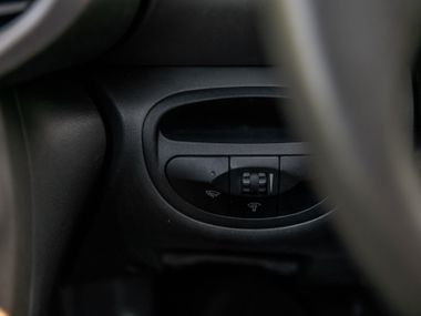 Hyundai Santa Fe 2001 года, 218 817 км - вид 11