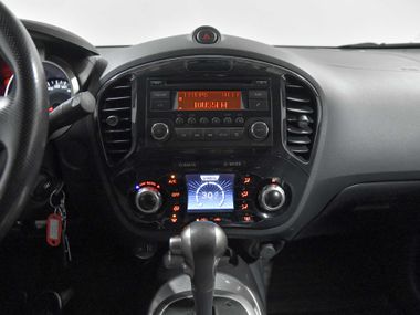 Nissan Juke 2012 года, 162 919 км - вид 10