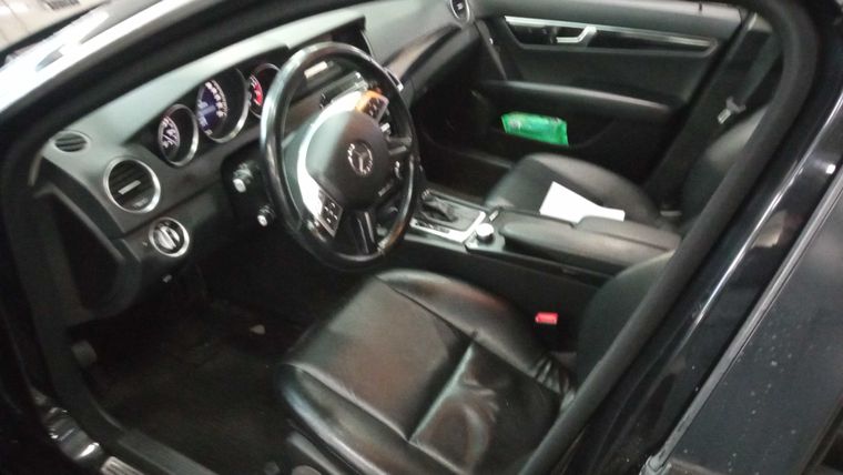 Mercedes-Benz C-класс 2013 года, 191 592 км - вид 5