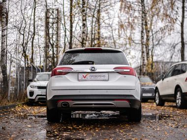 Opel Insignia 2014 года, 252 321 км - вид 4