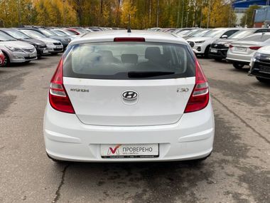 Hyundai i30 2009 года, 67 432 км - вид 6