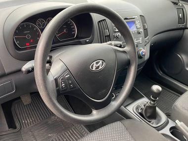 Hyundai i30 2009 года, 67 432 км - вид 11