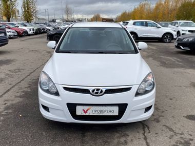 Hyundai i30 2009 года, 67 432 км - вид 3