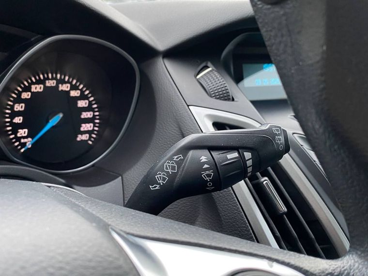 Ford Focus 2013 года, 126 567 км - вид 11