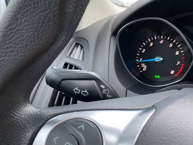 Ford Focus 2013 года, 126 567 км - вид 9