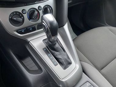 Ford Focus 2013 года, 126 567 км - вид 13