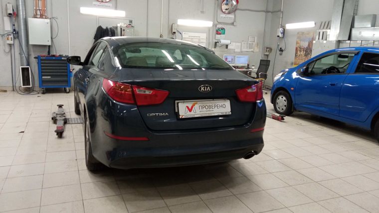 KIA Optima 2014 года, 114 348 км - вид 3