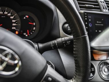 Toyota RAV4 2010 года, 193 150 км - вид 8