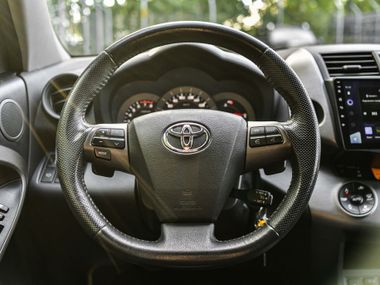 Toyota RAV4 2010 года, 193 150 км - вид 7
