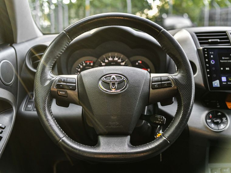 Toyota RAV4 2010 года, 193 150 км - вид 7